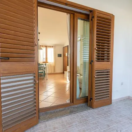 Apartment Charming House -10 Min Walk To The Center- Olbia